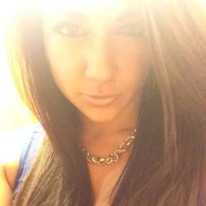 Meet your Posher, Dani